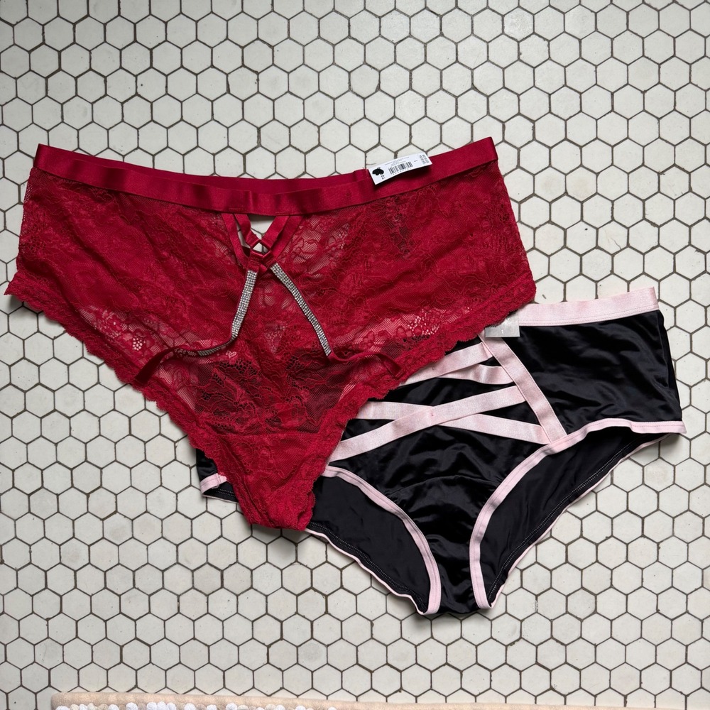 NWT Torrid Bundle 2 Pairs Lace Thong Strappy Cheeky Panties Red Black Pink Sz 1